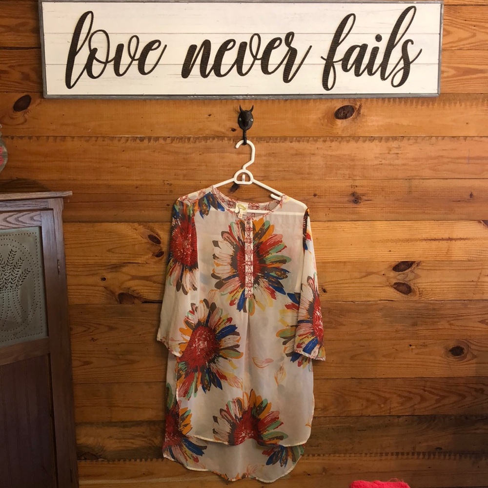 Fig and Flower size L coverup.